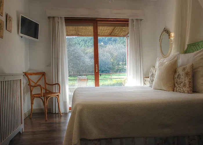 La Ermita De Llanos * Arenas de San Pedro